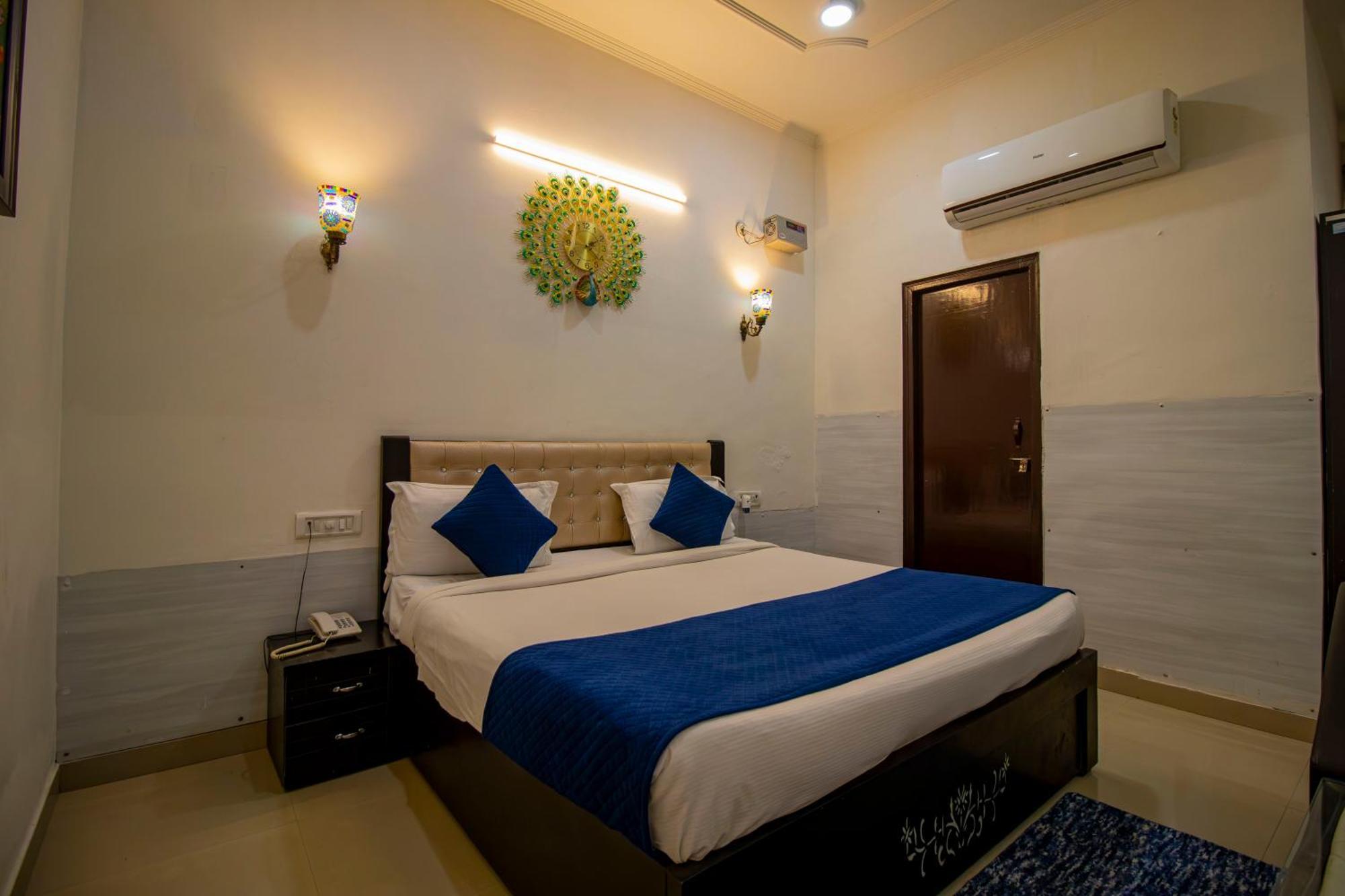 Elegance Resort Vrindāvan Eksteriør bilde