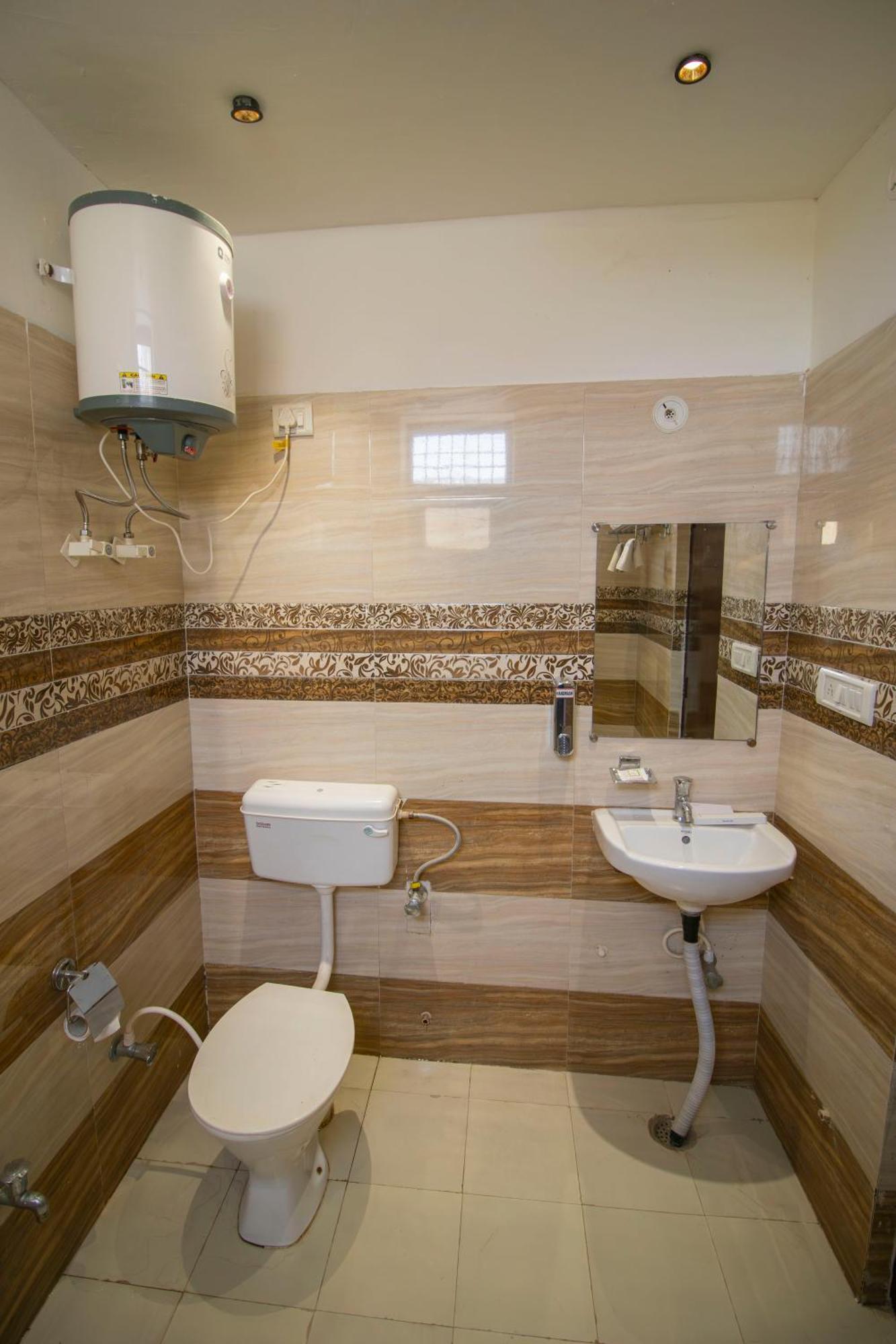 Elegance Resort Vrindāvan Eksteriør bilde