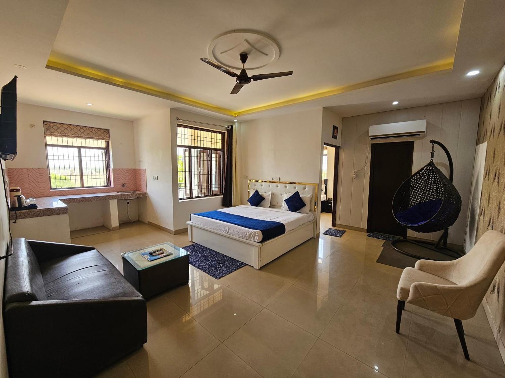 Elegance Resort Vrindāvan Eksteriør bilde
