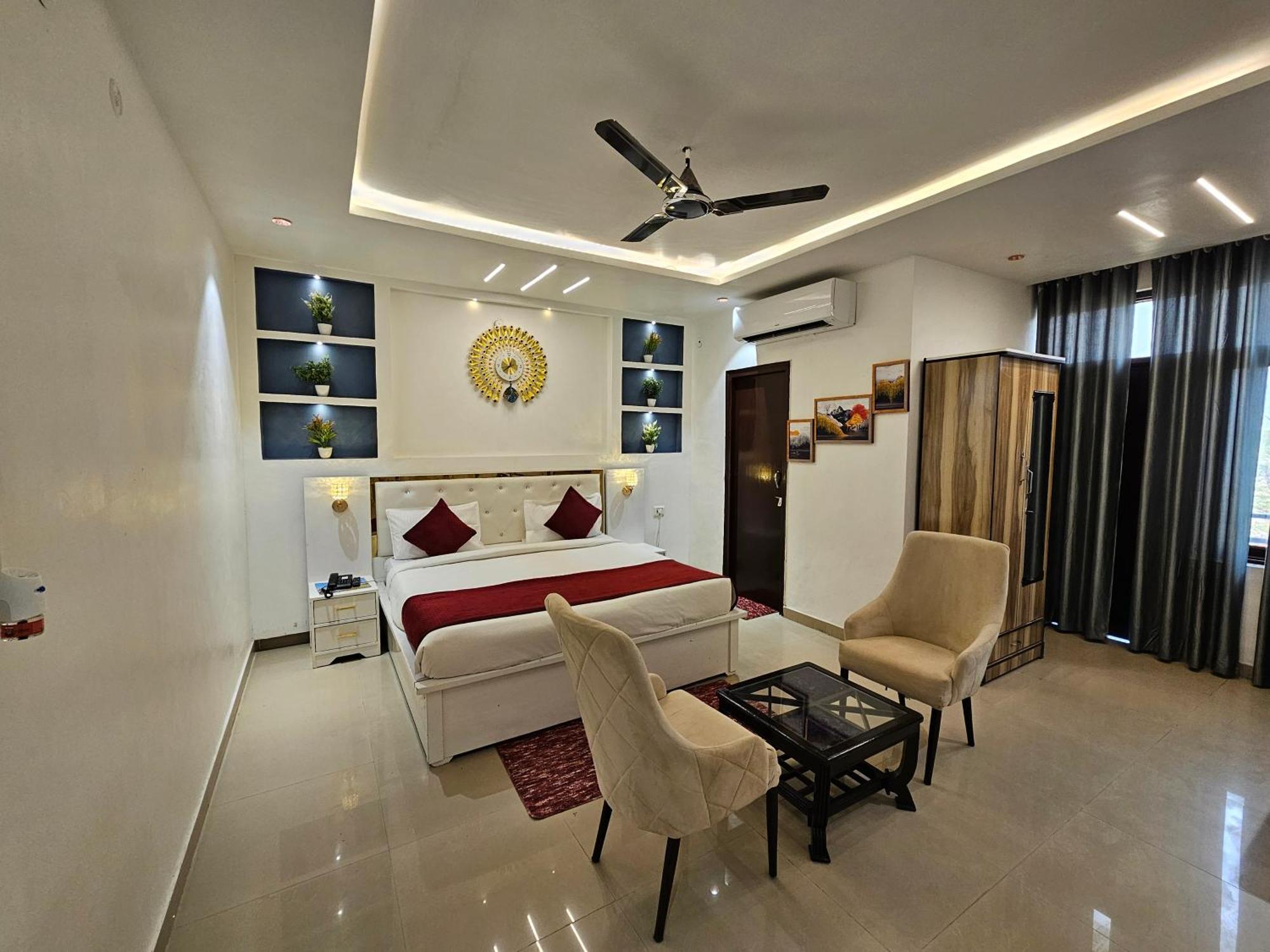 Elegance Resort Vrindāvan Eksteriør bilde