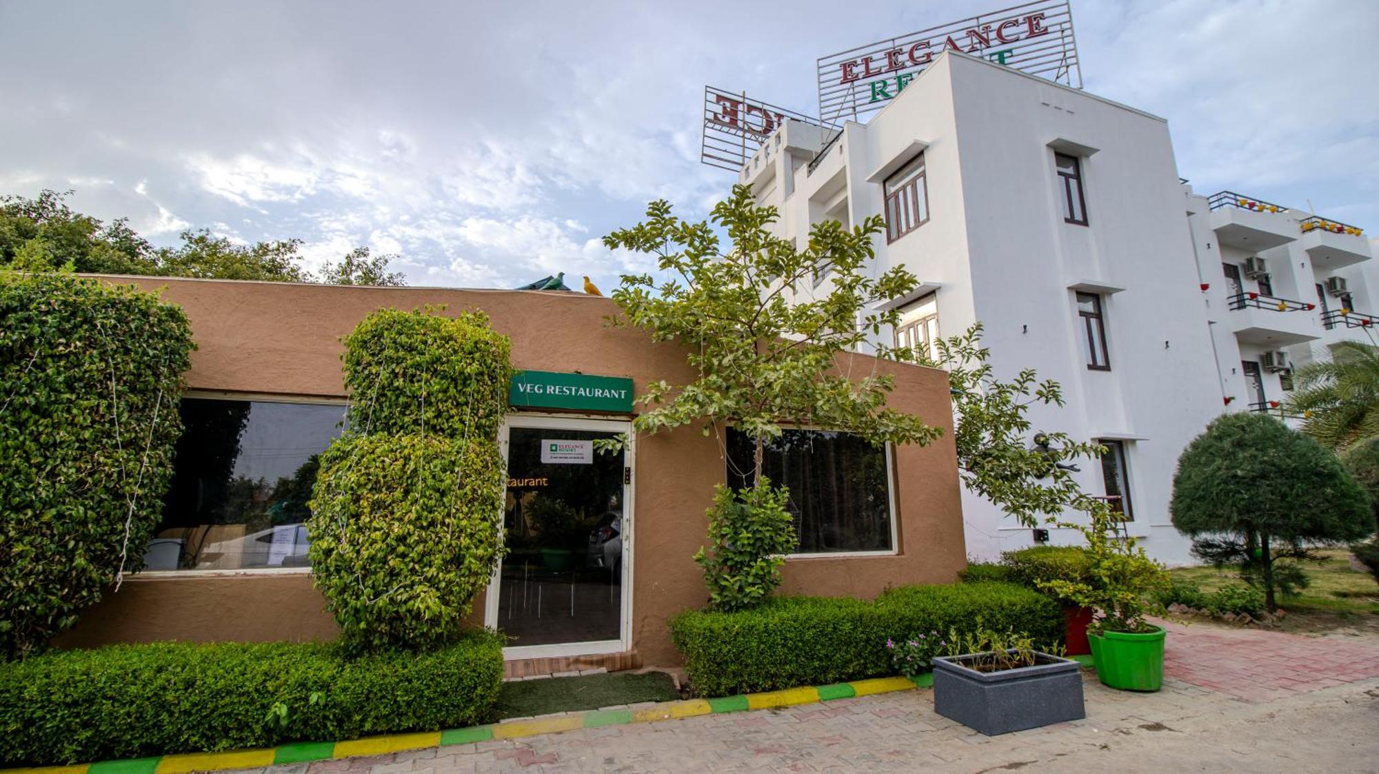 Elegance Resort Vrindāvan Eksteriør bilde