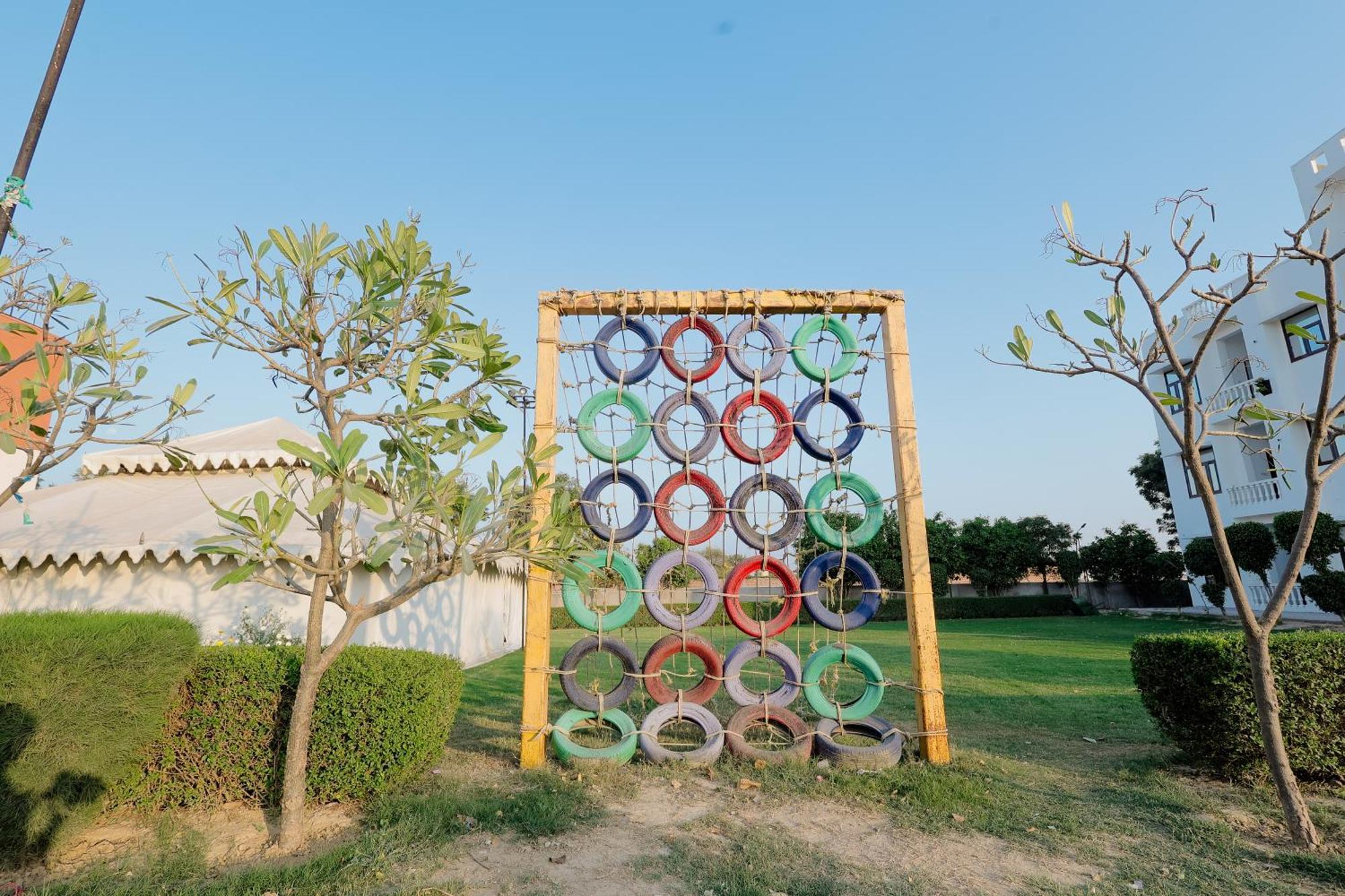 Elegance Resort Vrindāvan Eksteriør bilde